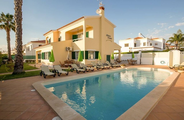 Altura Prime-Villa c/piscina privada 500m de Playa