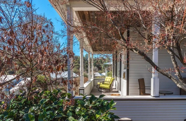 Amador-able City home steps from charming Main St