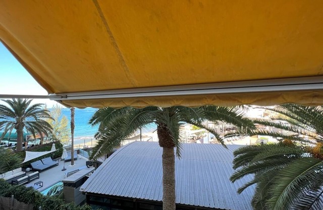 Increíble apartamento con vistas al mar y Wi-Fi