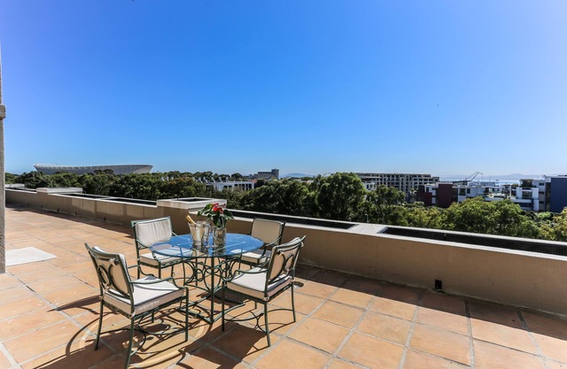 ¡Increíble apartamento cerca de V&A y del estadio Green Point!
