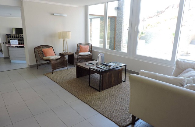 Increíble apartamento con vistas al mar. cerca de la playa