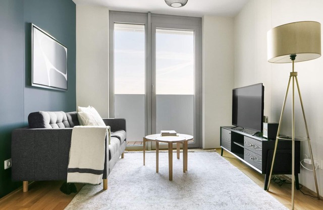 Amazing Favoriten 1BR w/ Gym & Elevator, steps to Metro, by Blueground