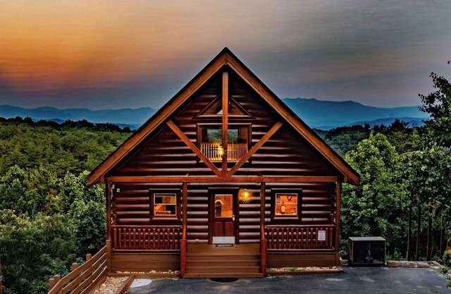 Amazing View-Back2SchoolSpecial-Hottub-Arcade-Pool/50% Off Zipline