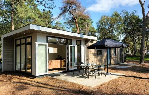 Amazing Home In Hellendoorn With Sauna