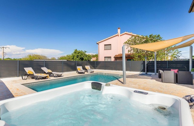 Increíble casa en Valtura
