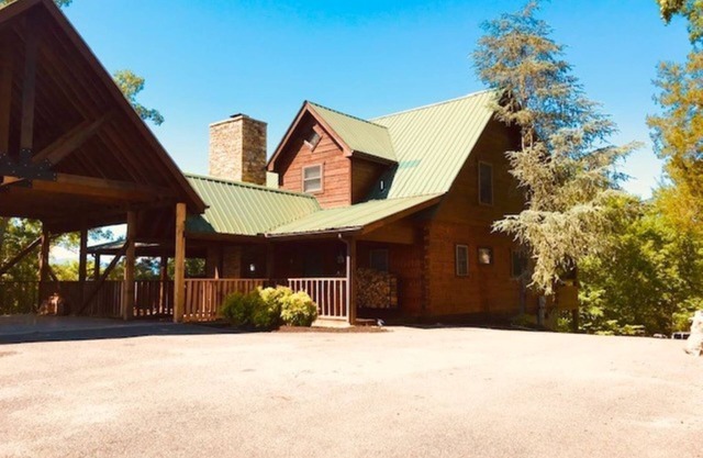 Amazing Mtn views close to all Smoky Mtn Attractions/ Dollywood!