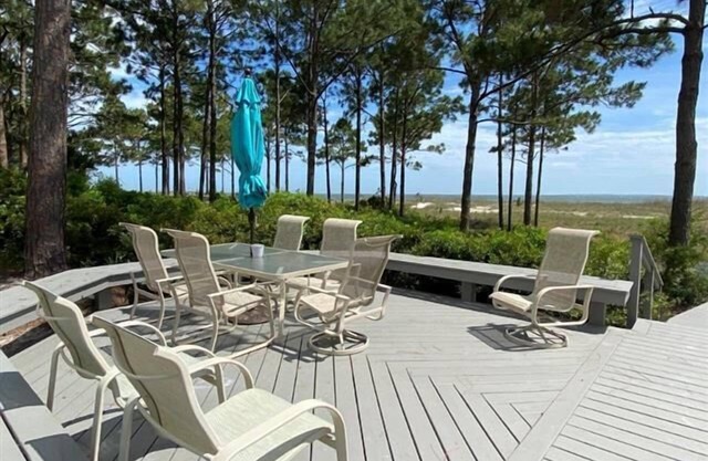 Amazing Oceanfront, Pet-friendly, 8-Bdrm South Beach Home w/ Private Pool