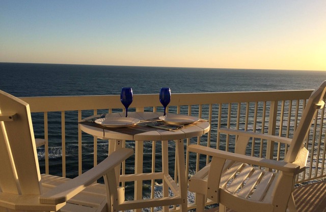 ¡Nuestros huéspedes nos califican como los mejores! 3 habitaciones privadas para dormir 2 baños, sillas de playa gratis
