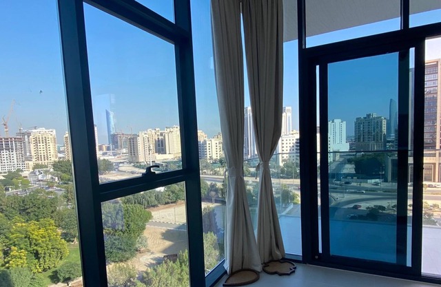 Amazing View | 5 Minute From BURJ KHALIFA