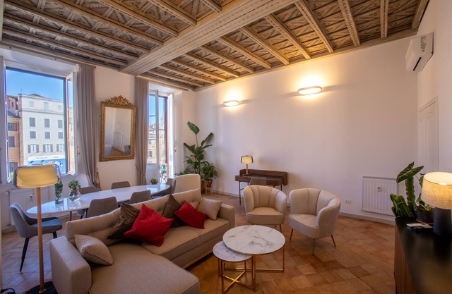NAVONA SUITE