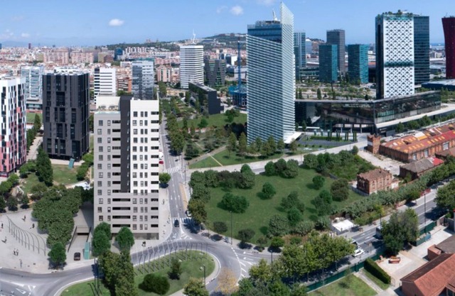 Amplio Y Comodo Apto. Barcelona/hospitalet Llobregat, 9 Personas