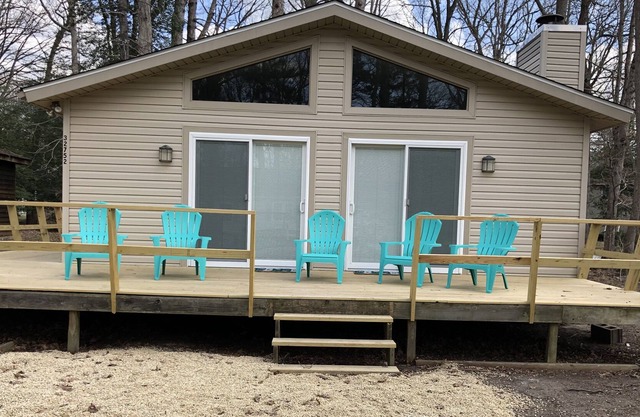 Angola by the Bay Cozy 2-Bedroom Home