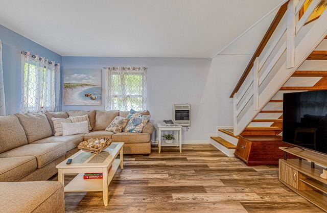 Angola By The Bay --- Holly Way West | House in Lewes