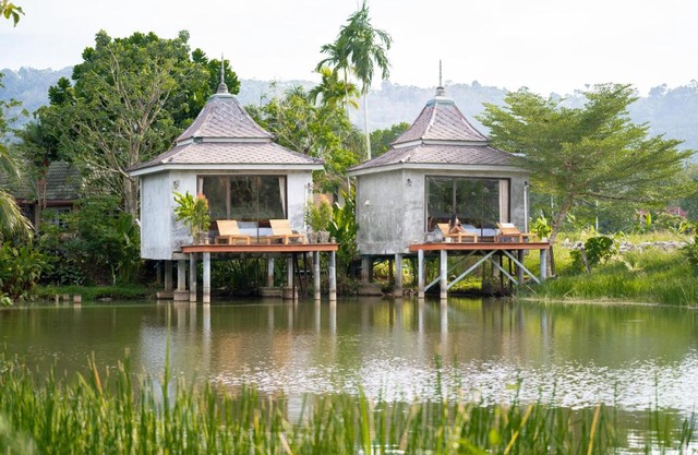 Anodard Phuket, Nai Yang Beach