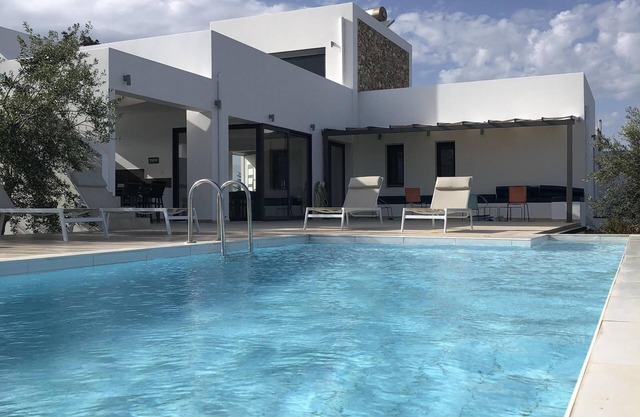 Antimachia: Villa con piscina privada.