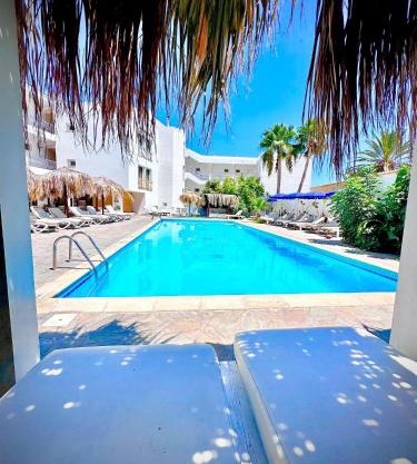 Antonis G. Hotel Apartments