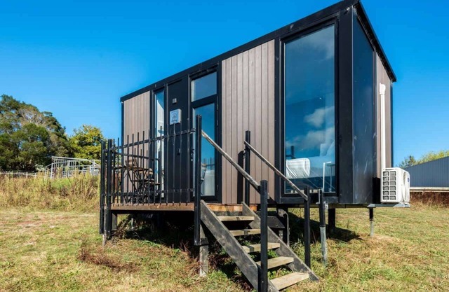 Black Horse Cabin 2 by Tiny Away