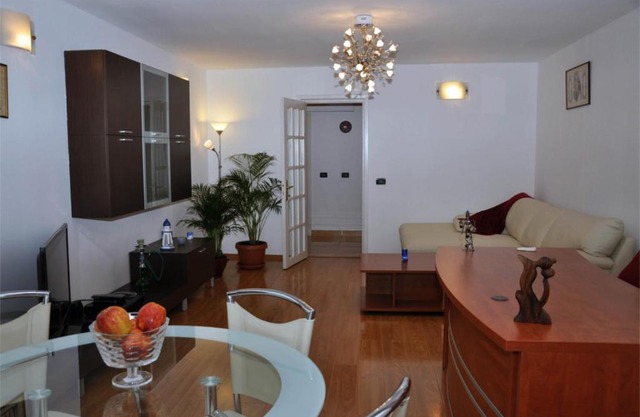 Ap. 29 Linda Residence