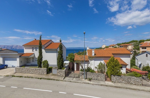 Apartments NINAC (62456-A1) - Klenovica (Novi Vinodolski)