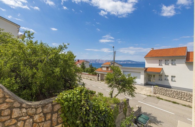Apartments NINAC (62456-A2) - Klenovica (Novi Vinodolski)