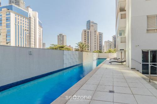 Apto c/2 suites en condominio con piscina SWR1502