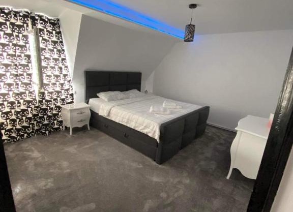 Apartament EMA