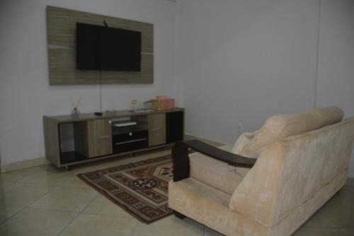 Apartamento completo e bem localizado 301