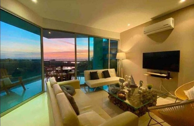 APARTAMENTO DE LUJO 3 HABITACIONES CON JACUZZI HOTEL SONESTA MORROS