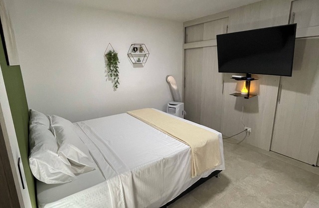 Apartamento Medellín Laureles aire acondicionado - 303