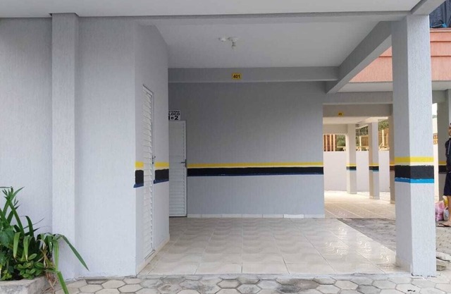 Apartamento em Bombas, próximo a tudo.