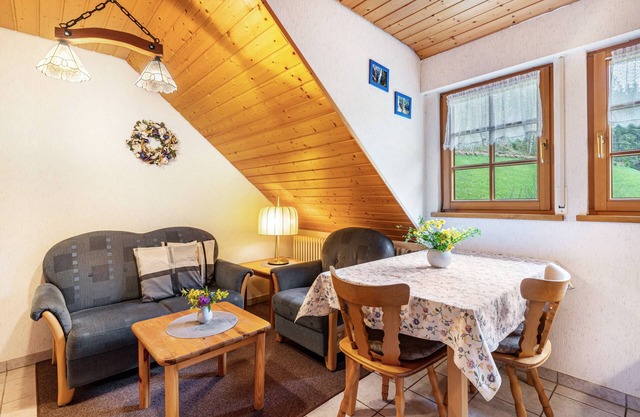 Apartamento 'Ferienwohnung 2 Im Bauernhaus' con terraza compartida, jardín compartido y Wi-Fi