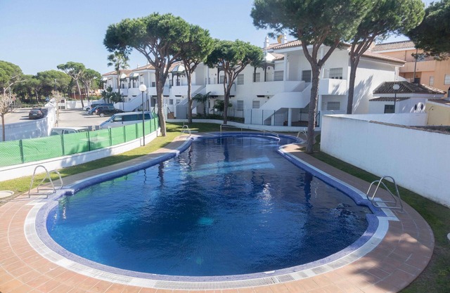 Apartamento Castillo de Mar, piscina y parking