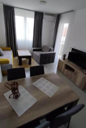 Apartman Tri delfina