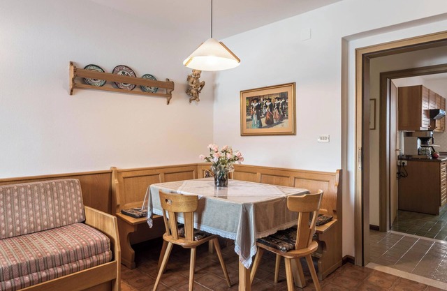 Apartamento "Große Gartenwohnung Haus Forelle" en la ladera con vistas a la montaña