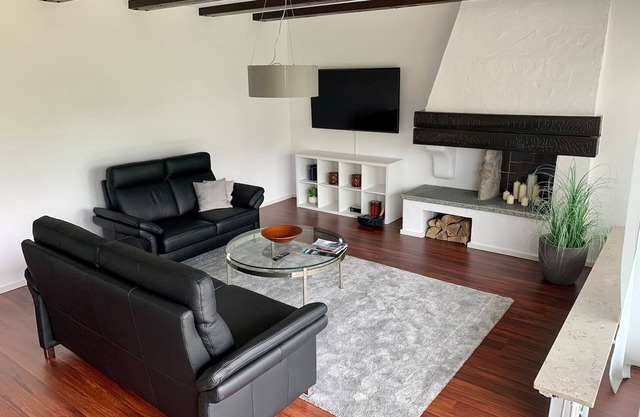 Apartamento 'Bungalow' con terraza privada, jardín compartido y Wi-Fi