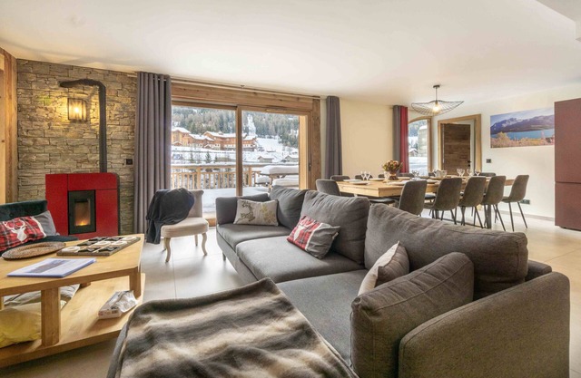 Apartamento 'Chalet La Turra' con vistas a la montaña, Wi-Fi y aire acondicionado