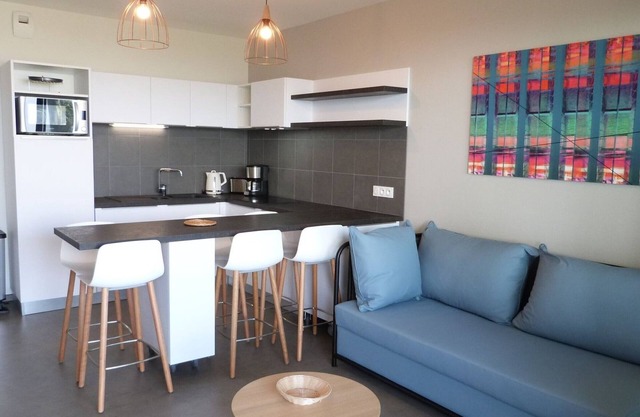 Apartamento 2-6 pers, jardín, playa, piscina, parking, admite mascotas