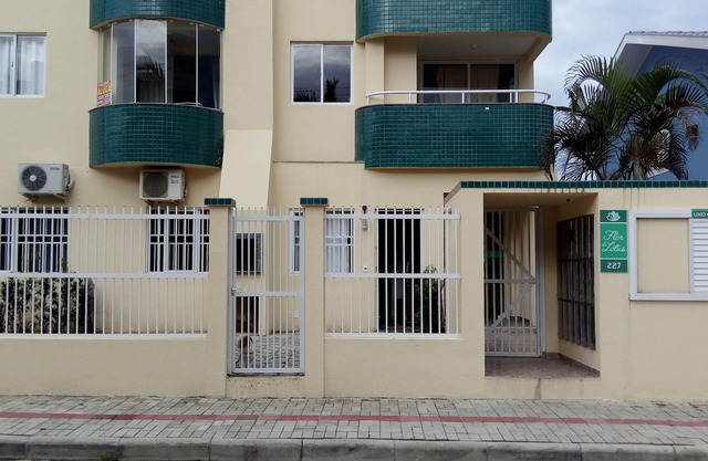 Apartamento 2 qto con aire acondicionado a 200 mt playa de bombas