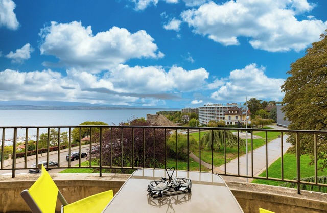 Apartamento '2p au Belvédère' con vistas al lago y balcón