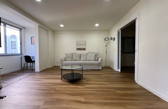 Apartamento 'About The Trees Close To The Sea' con Wi-Fi