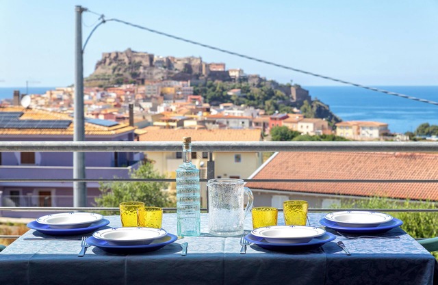 Apartamento 'Ad Occhi Aperti' con vistas al mar, Wi-Fi y aire acondicionado