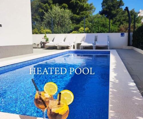 Apartment Adria Relax with private heated pool