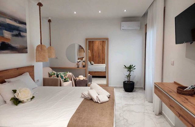 Apartamento 'Alexa 1' con terraza privada, Wi-Fi y aire acondicionado