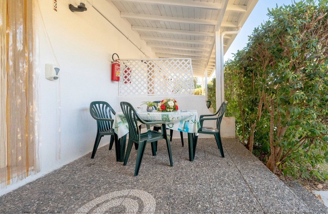 Apartamento 'Alimini - 3' con terraza privada, Wi-Fi y aire acondicionado