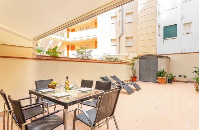Apartamento 'Apartamento Coral' con terraza privada, Wi-Fi y aire acondicionado