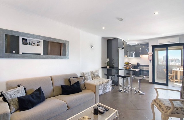 Apartamento 'Apartamento Freire' con balcón, Wi-Fi y aire acondicionado