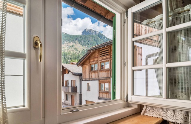 Apartamento 'Appartamento Cinzia' con vistas a la montaña