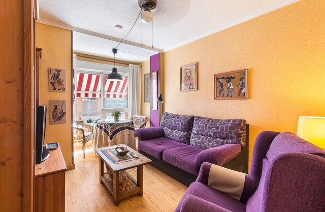 Apartamento 'Arrabal San Benito I' con terraza privada, Wi-Fi y aire acondicionado