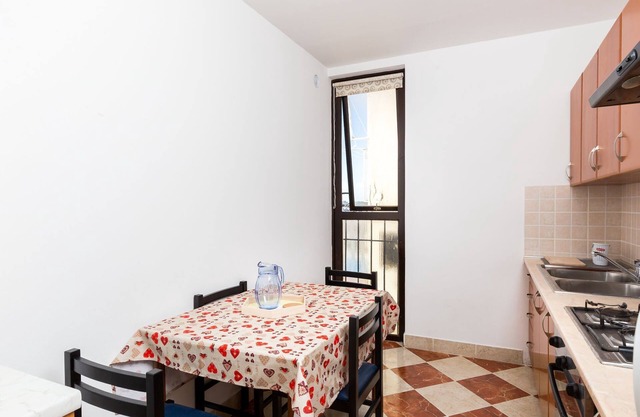 Apartment Brajković - One Bedroom Apartment with Loggia and Sea View