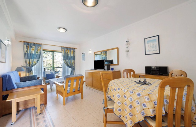 Apartamento 'Casa Daniel T1' con balcón y Wi-Fi